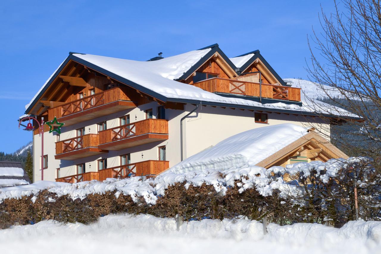 Apart- Und Wellnesshotel Dachsteinresort Русбах-ам-Пас-Гшютт Экстерьер фото